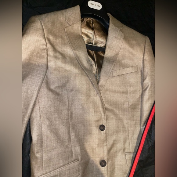 Beige Suit with belts, shoes and bow ties - Picture 4 of 15